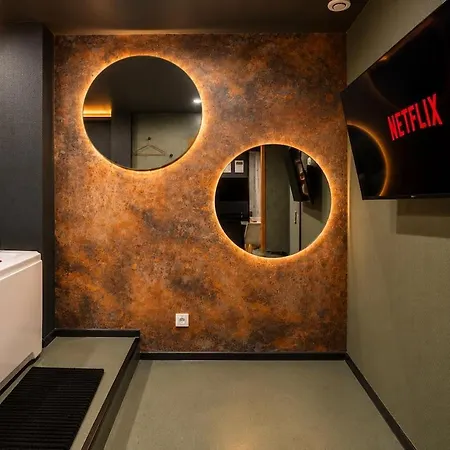 By Ozc Immo, Le Paradoxe - Jacuzzi * Mulhouse